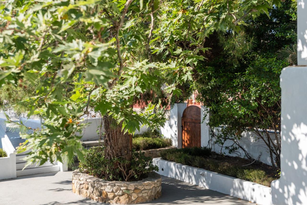 Casa Montzo Boutique Hotel Кателиос Экстерьер фото